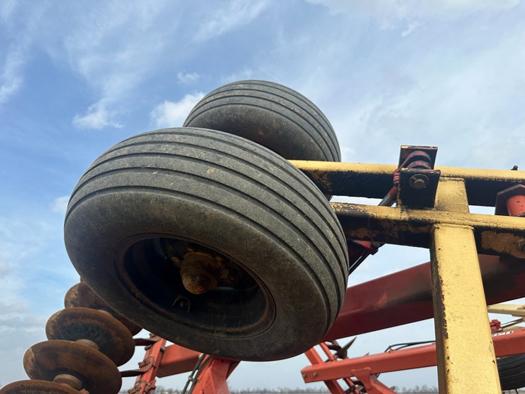 2005-krause-4995-image-9