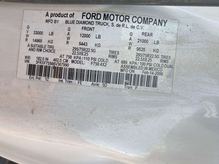 2006-ford-f750-image-5