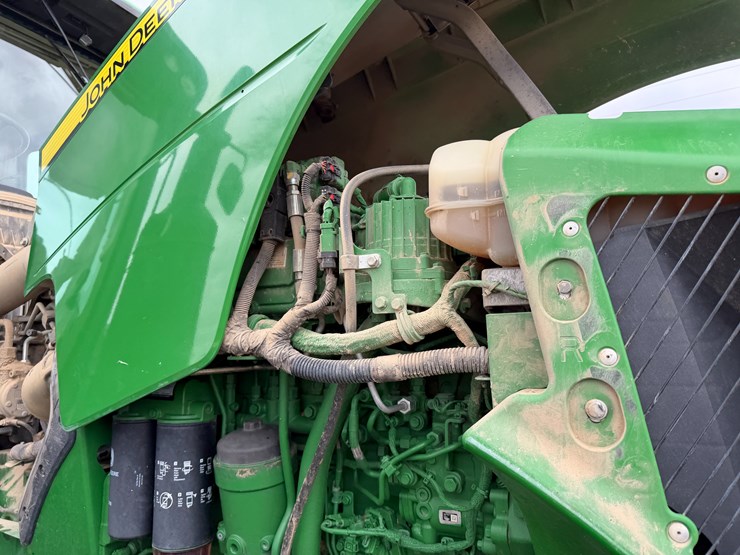 #38653-•-2017-john-deere-8270r-mfwd-tractor-image-51