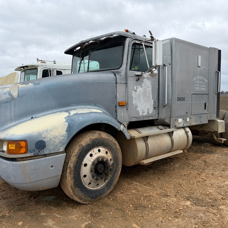 1990 INTERNATIONAL 9400