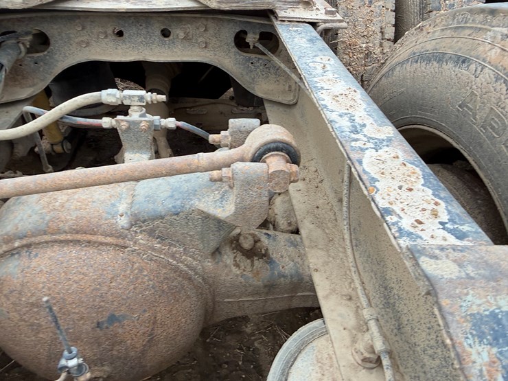 1990-international-9400-image-14