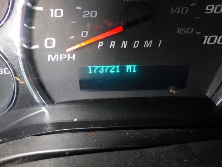 2017-chevrolet-express-2500-image-14