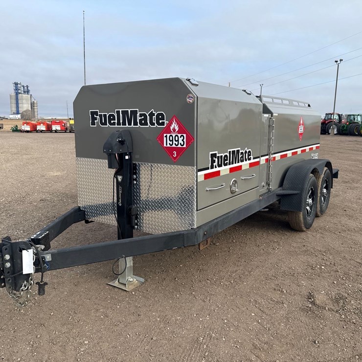 2022 Stellar Industries 990 Fuel Trailer