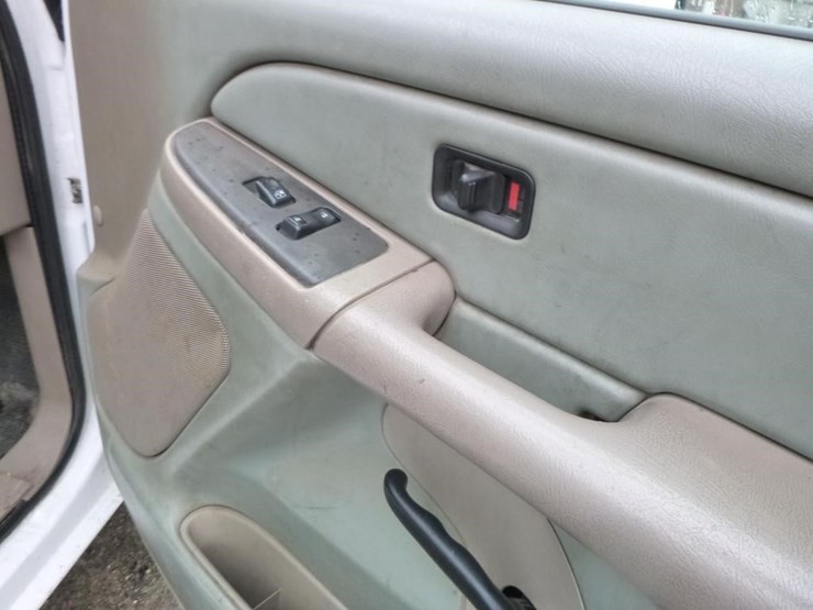 2007-chevrolet-3500-image-15