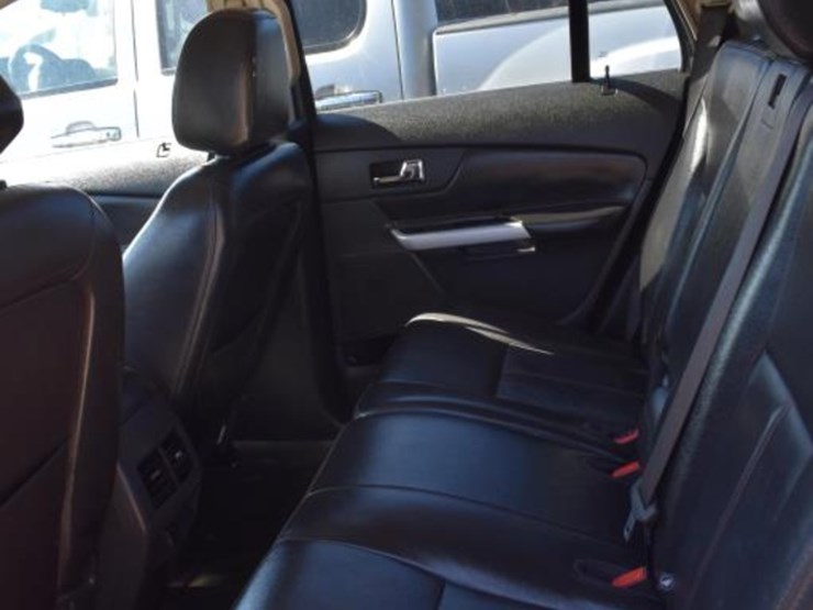 2012-ford-edge-image-6