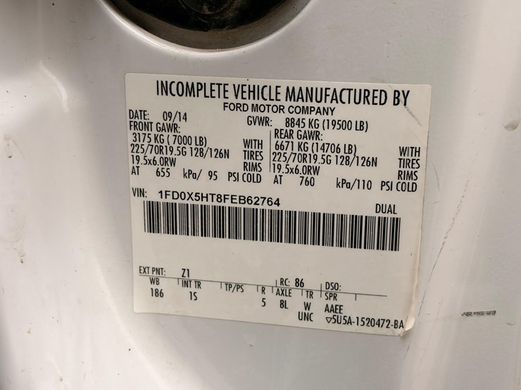 2015-ford-f550-image-26