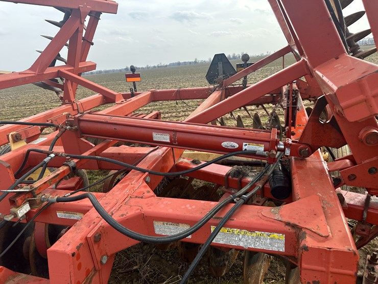 2005-krause-4995-image-34