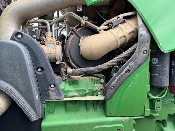 2017-john-deere-8270r-image-57