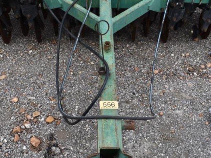 10'-great-plains-no-till-drill-image-15