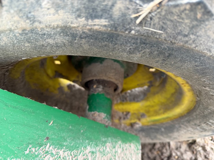 john-deere-1560-image-8