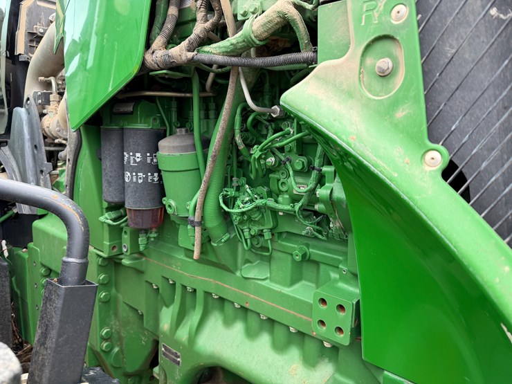 2017-john-deere-8270r-image-55