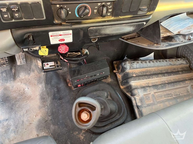 2006-ford-f750-image-16