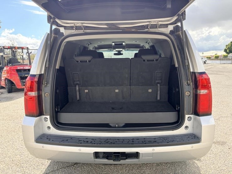 2019-chevrolet-tahoe-image-13
