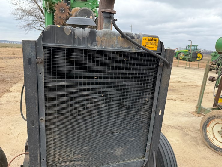 john-deere-4045t-image-12