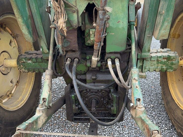 john-deere-4020-image-14