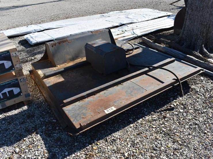 6'-skid-steer-shredder-image-1