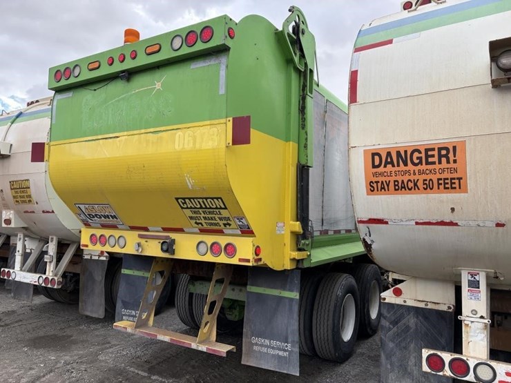 2018-mack-lr613-image-3