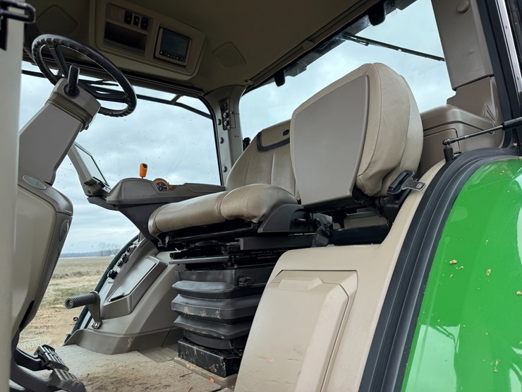 2022-john-deere-8r-280-image-62