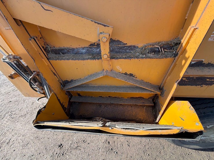 kuhn-knight-3130-image-8