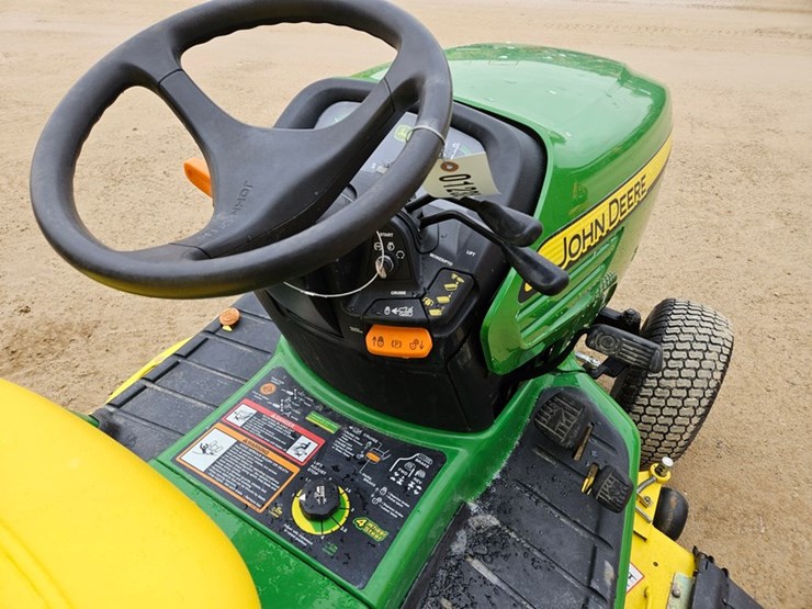 2011-john-deere-x724-image-15