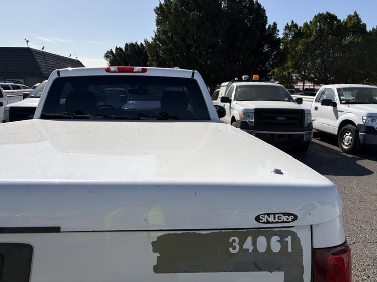 2011-chevrolet-1500-image-21