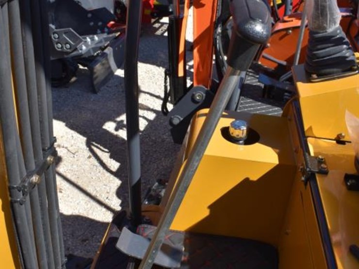 ats-rt15r-mini-excavator-(serial-#-25121628)-image-5