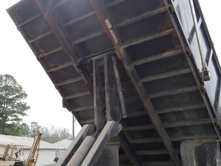 2015-ford-f750-xlt-image-19