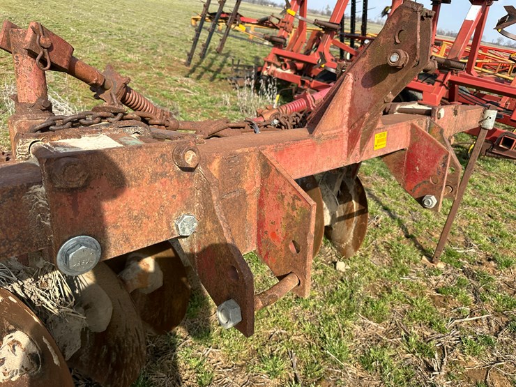 #38699-•-levee-plow-image-15