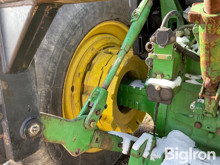 1989-john-deere-4755-image-17