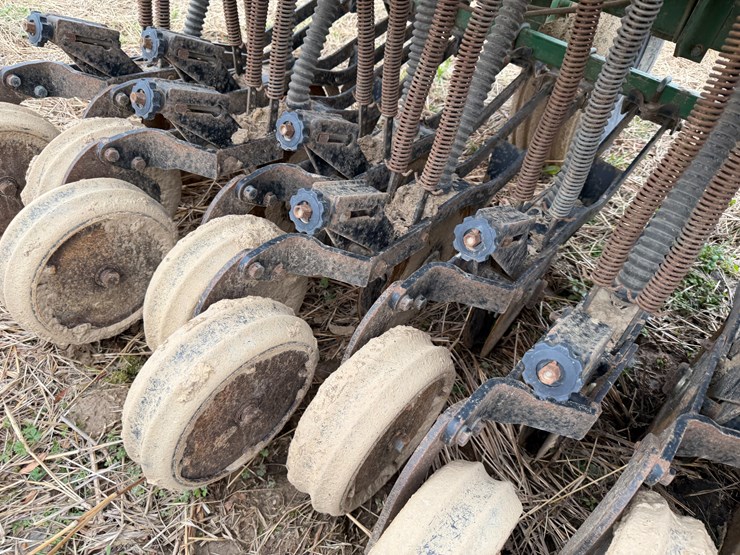 #38669-•-great-plains-spd20-20'-grain-drill-image-22