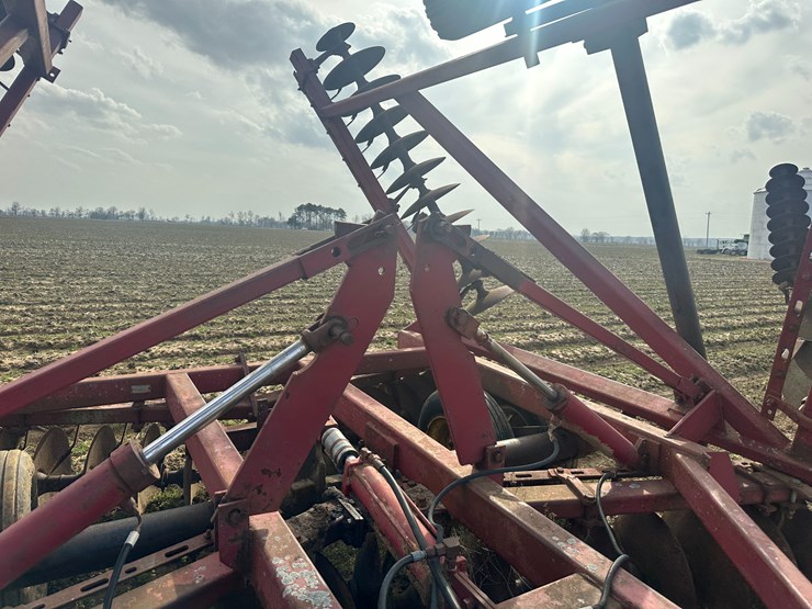 case-ih-490-image-40