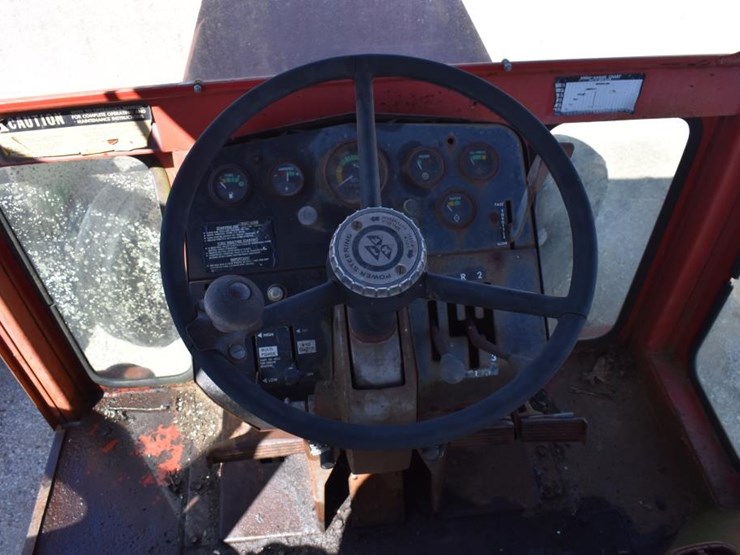 mf-1105-tractor-(serial-#-9b56599)-(showing-appx-5,407-hours,-up-to-the-buy-image-9