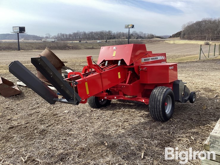2016-massey-ferguson-1840-image-7