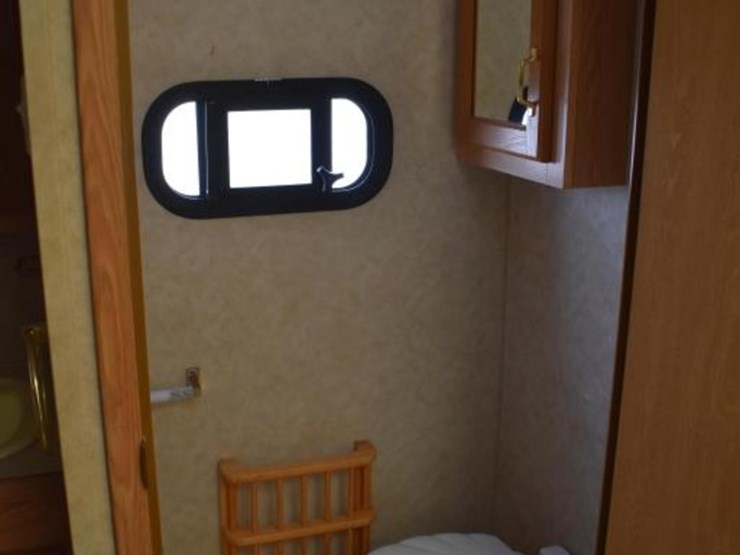 2005-cardinal-29le-travel-trailer-w/-2-slides-(vin-#-4x4fcae2x5g084760)-(ti-image-16