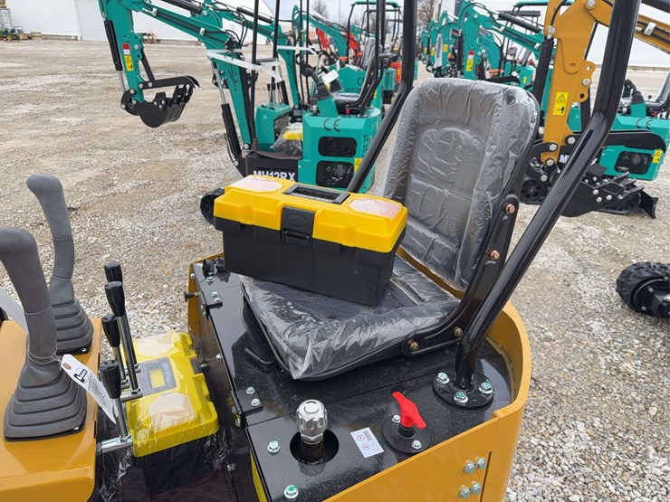 2025-cfg-industry-h12r-image-7