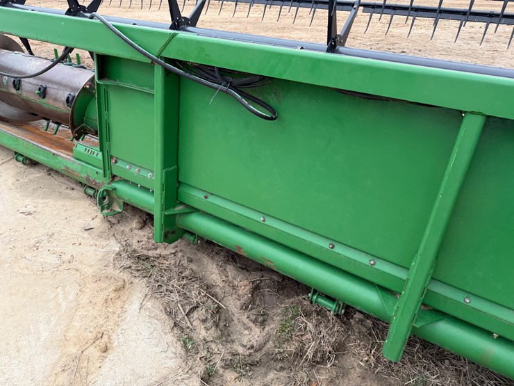 2012-john-deere-630f-image-7