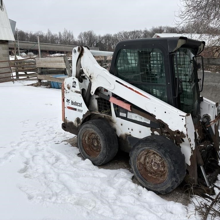 2015 BOBCAT S590