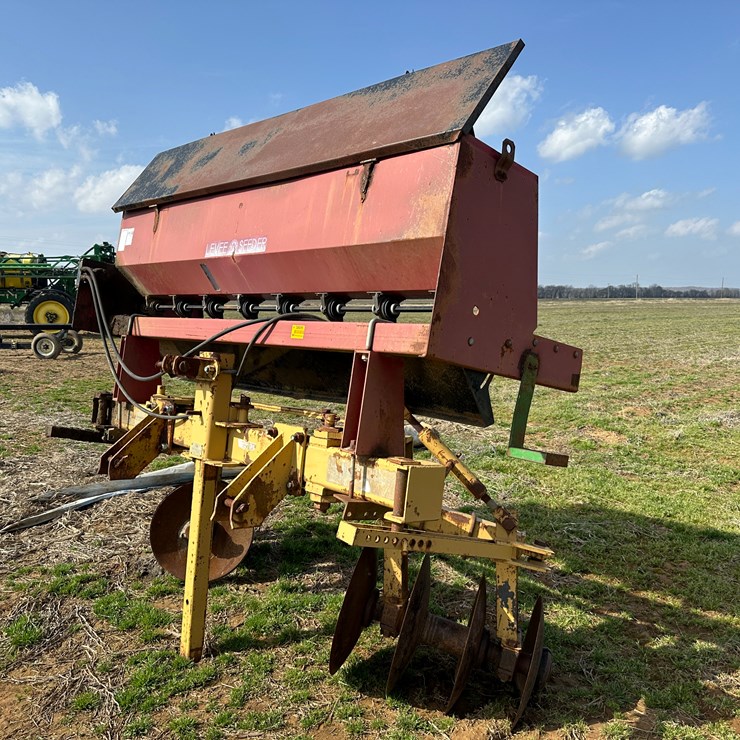 #38695 • Prime 1008 Levee Plow w/ W&A 894 Levee Seeder