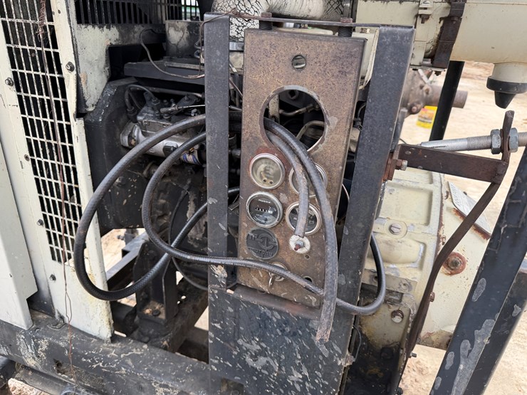 #38686-•-cummins-4-cyl-power-unit-image-22