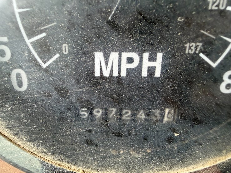 1996-international-9400-image-79