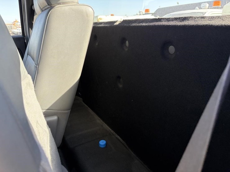 2014-ford-f150-image-17