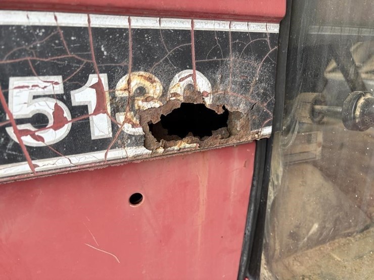 case-ih-5130-image-14
