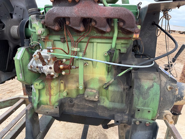 john-deere-4045t-image-17