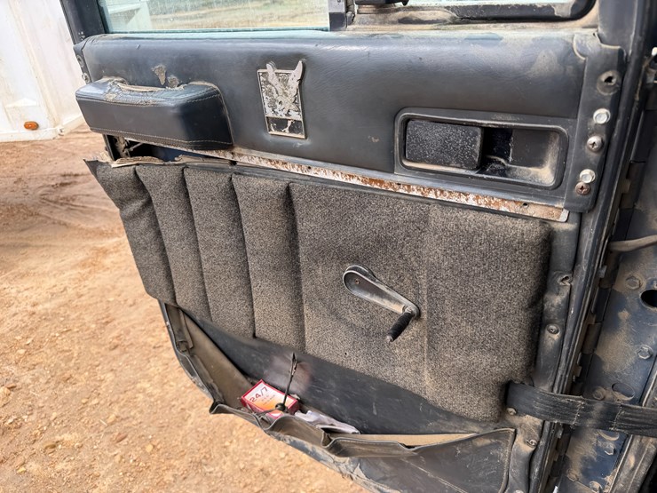 1990-international-9400-image-70