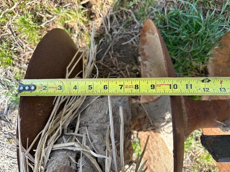 #38699-•-levee-plow-image-19