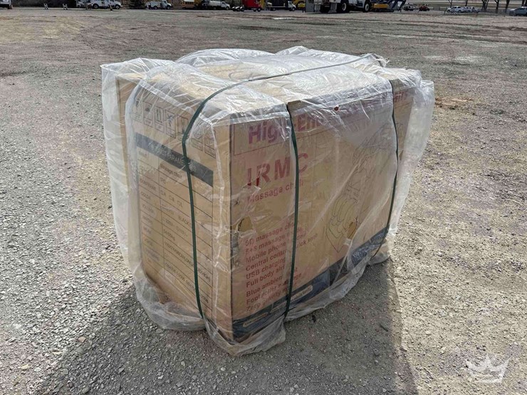 2025-irmc-8d-massage-chair-image-1