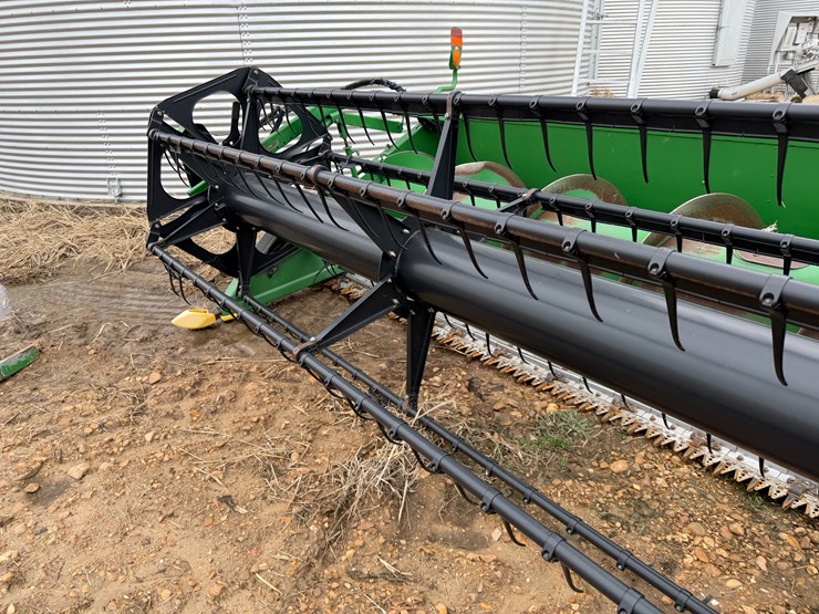 2012-john-deere-630f-image-30