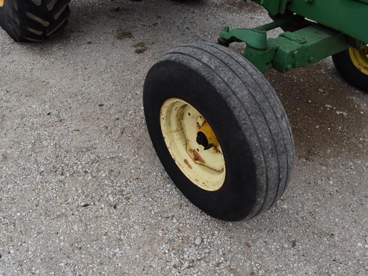 john-deere-4230-image-5