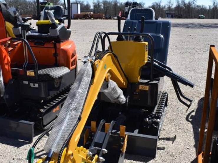 landhonor-lhr-kn16-cem-mini-excavator-(damaged-rops)-(serial-#-20250908035)-image-1