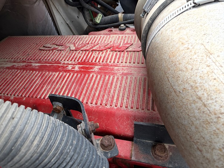 2016-international-prostar-image-54